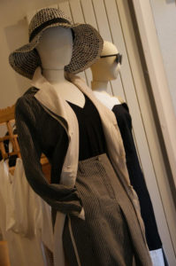 Ensemble et chapeau A.Görtz
